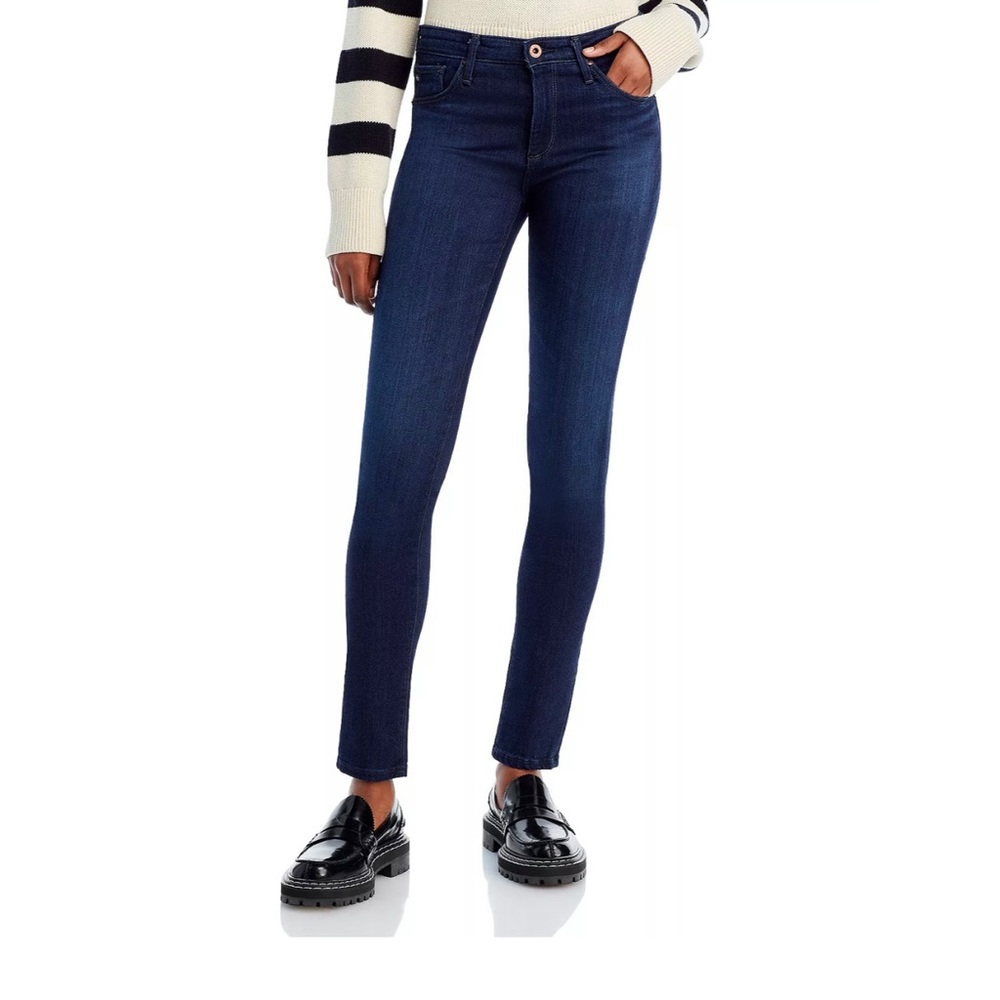 AG Prima Mid-Rise Cigarette Jeans, size 29